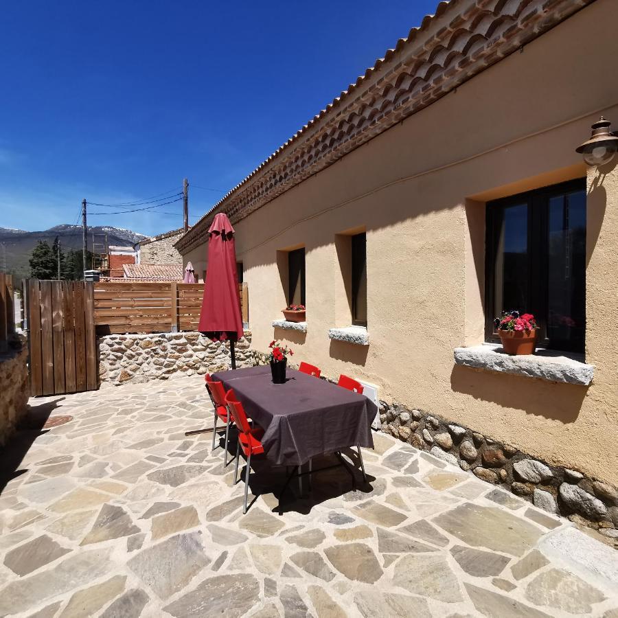 Casitas Pinilla Del Valle Exterior foto